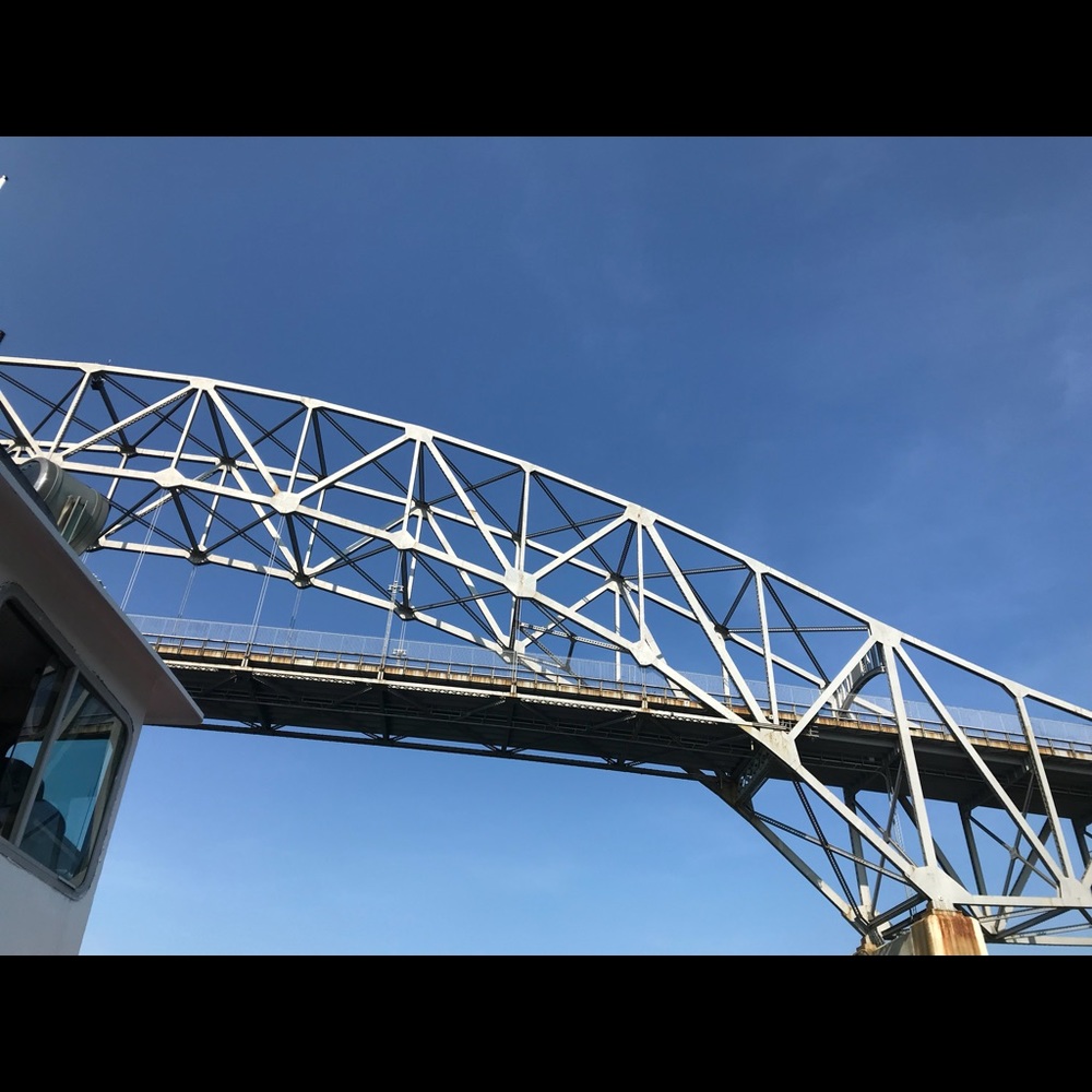 Meet your Posher, Shaina